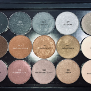 Girlee - 15pc Palette - Smokey Eyes Collection